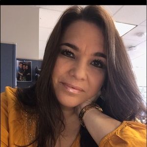 Meet your Posher, Regina